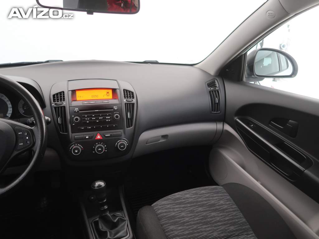 Foto inzerátu Kia Ceed 1.4 CVVT