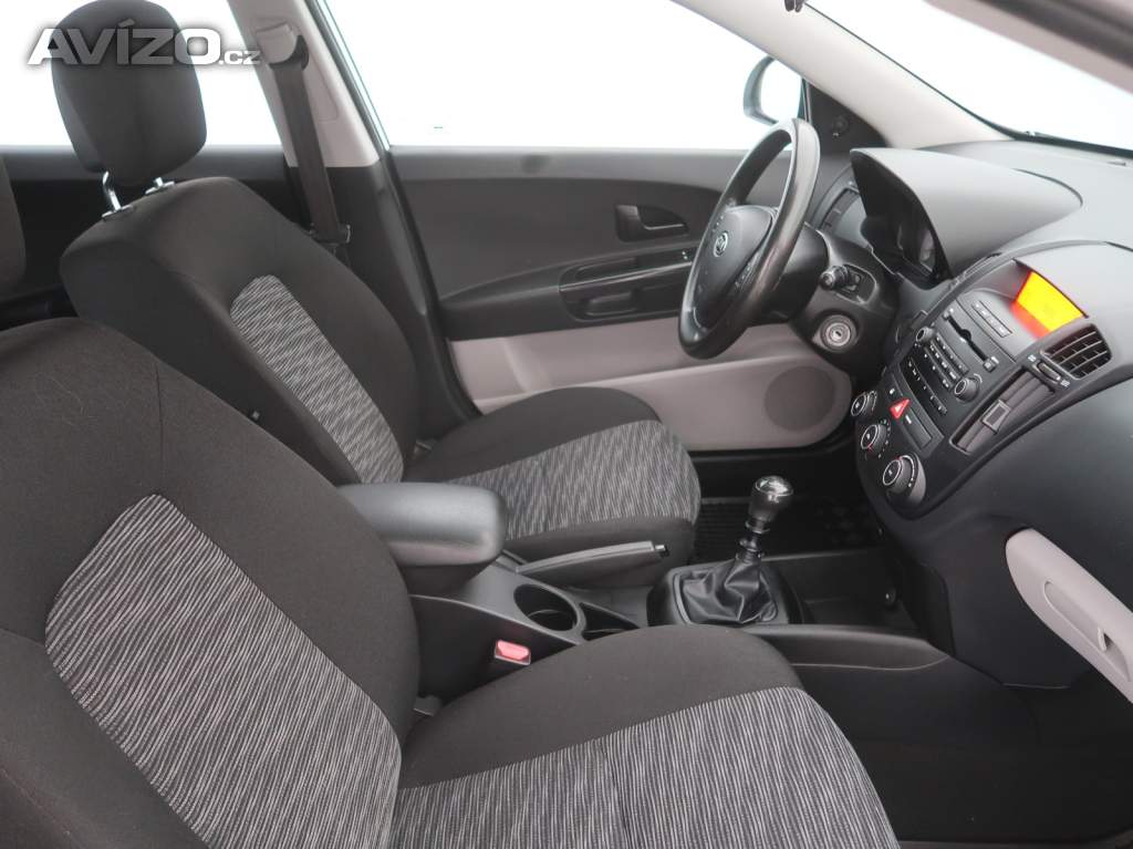 Foto inzerátu Kia Ceed 1.4 CVVT