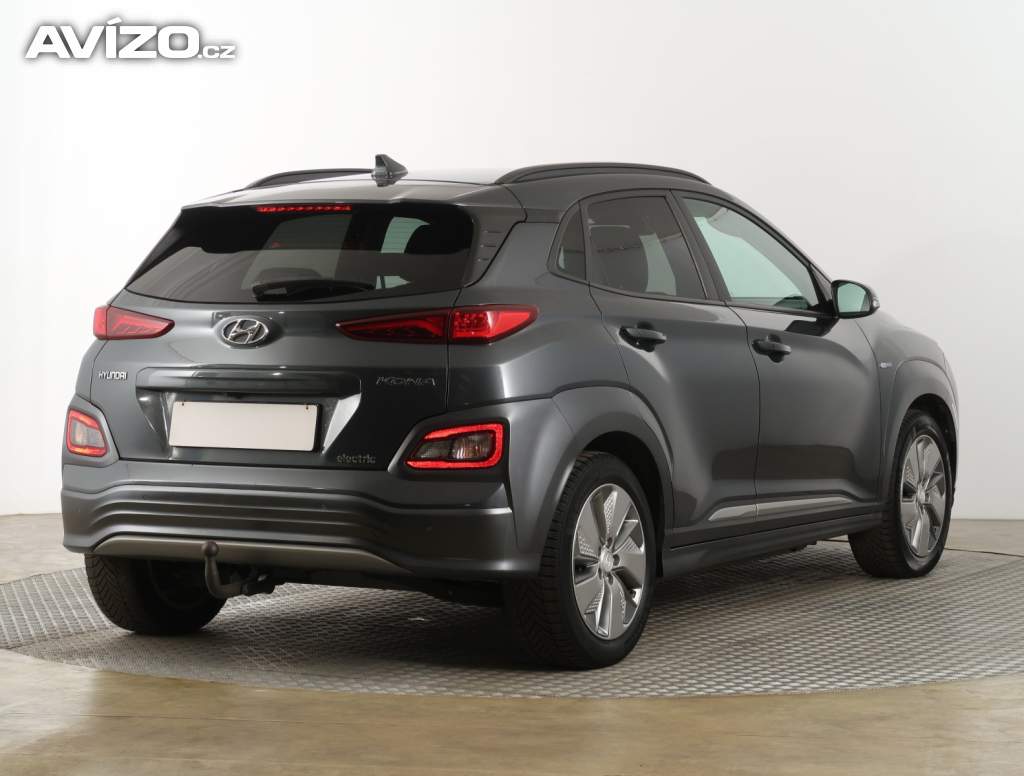 Foto inzerátu Hyundai Kona Electric 64 kWh