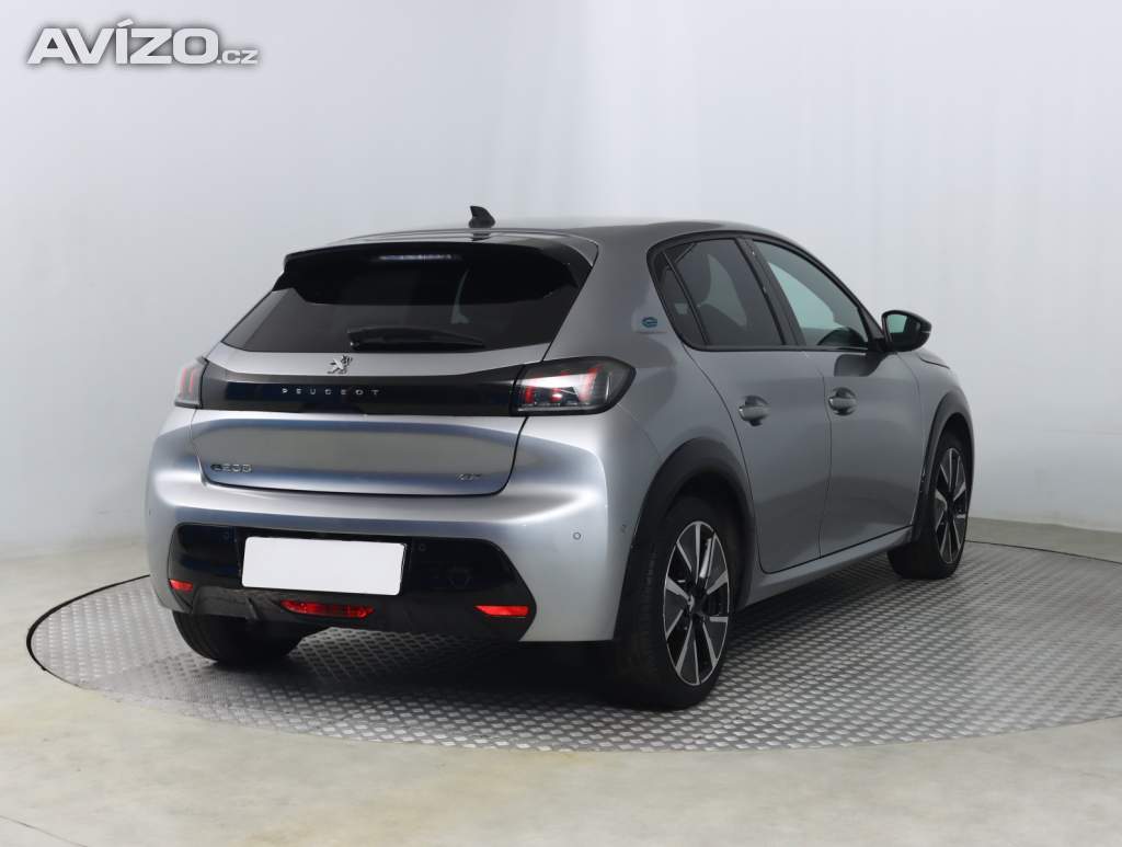Foto inzerátu Peugeot e-208 50 kWh