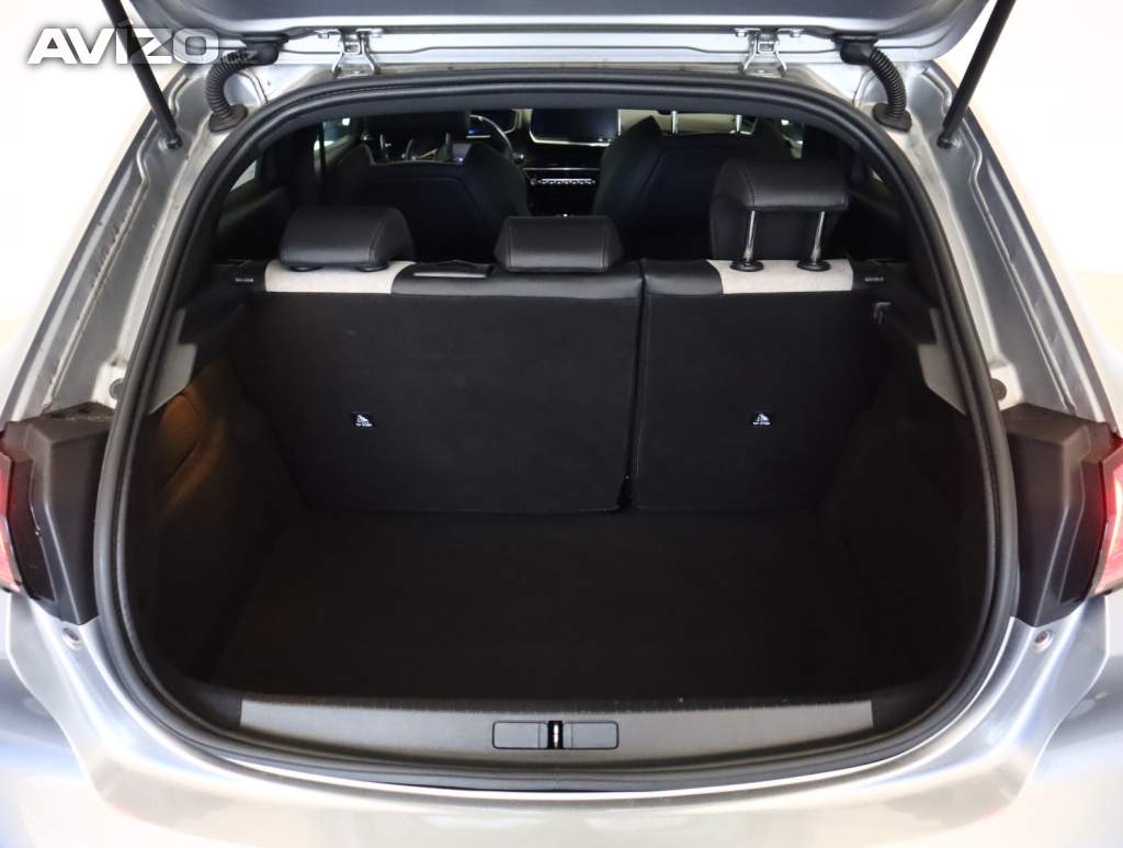 Foto inzerátu Peugeot e-208 50 kWh