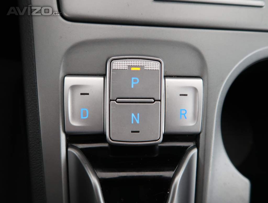 Foto inzerátu Hyundai Kona Electric 64 kWh