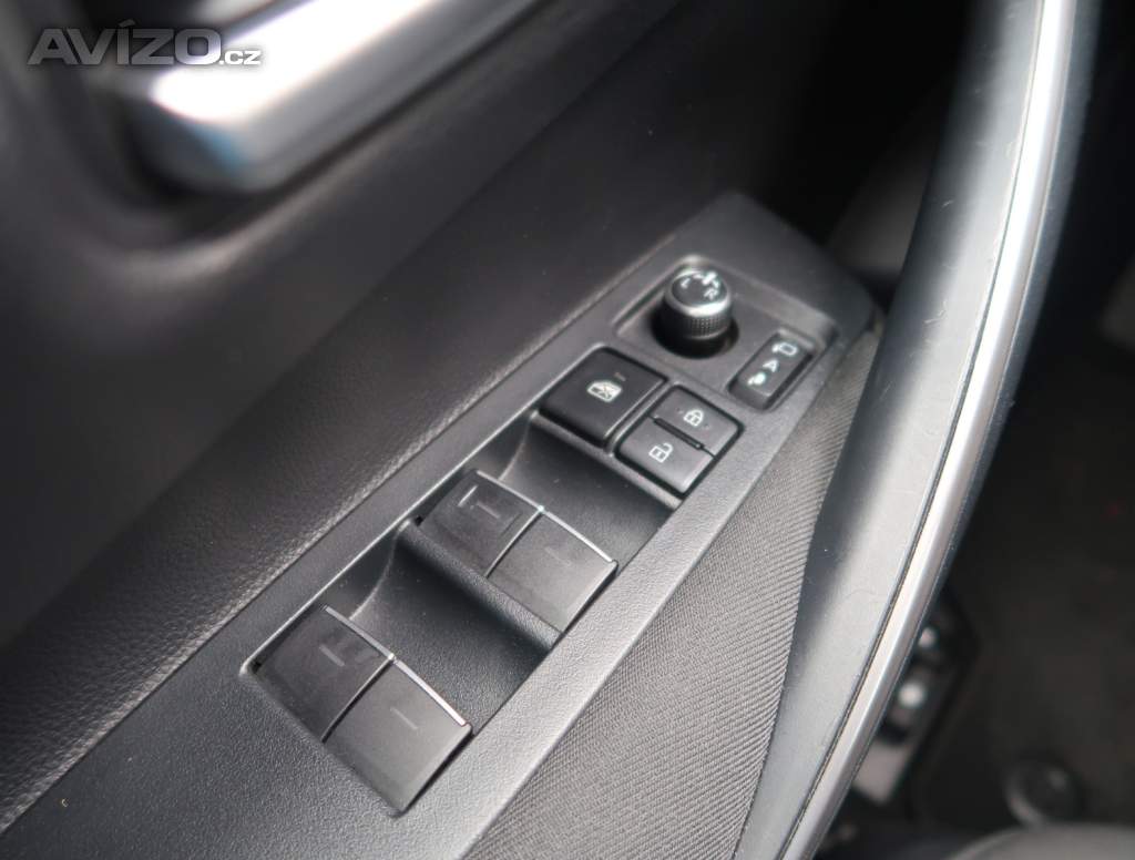 Foto inzerátu Toyota Corolla 1.6 Valvematic