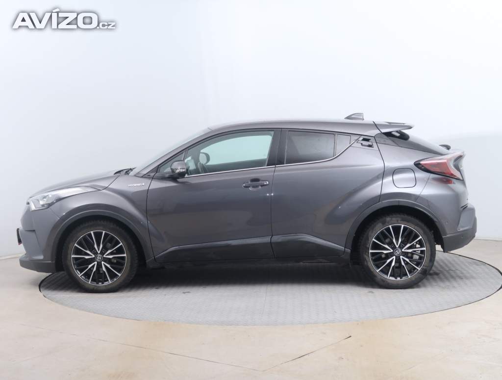 Foto inzerátu Toyota C-HR 1.8 Hybrid