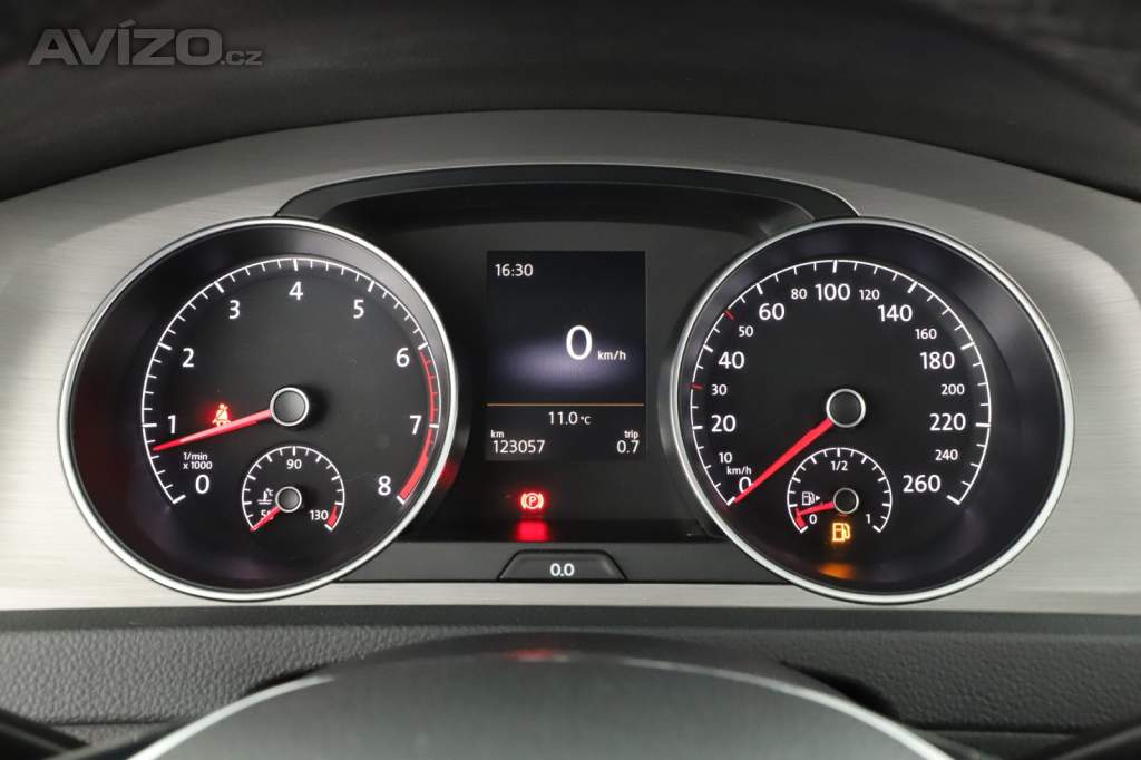 Foto inzerátu Volkswagen Golf 1.2 TSI