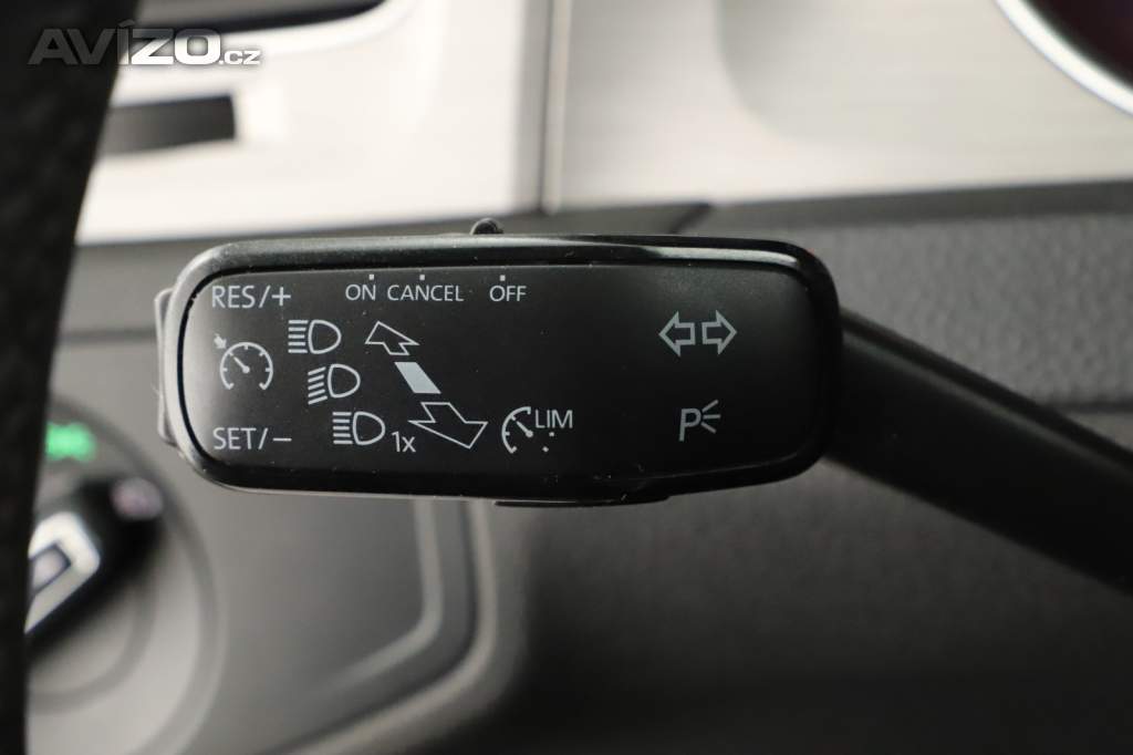 Foto inzerátu Volkswagen Golf 1.2 TSI