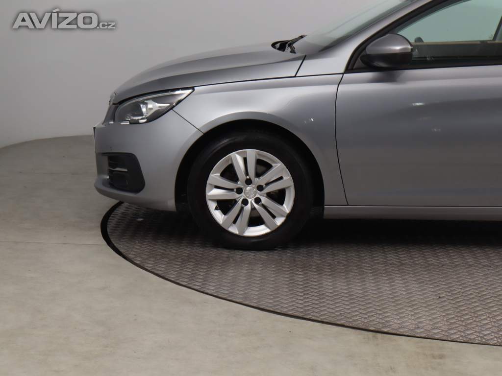 Foto inzerátu Peugeot 308 1.5 BlueHDi