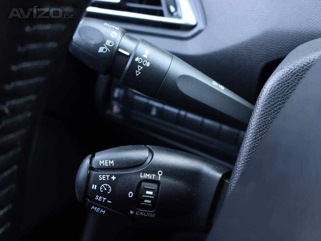Foto inzerátu Peugeot 308 1.5 BlueHDi