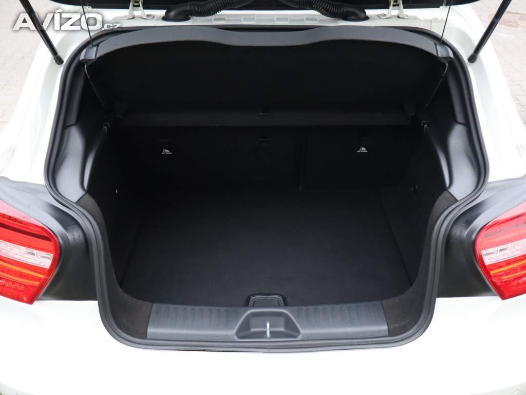 Foto inzerátu Mercedes-Benz Třídy A A 180