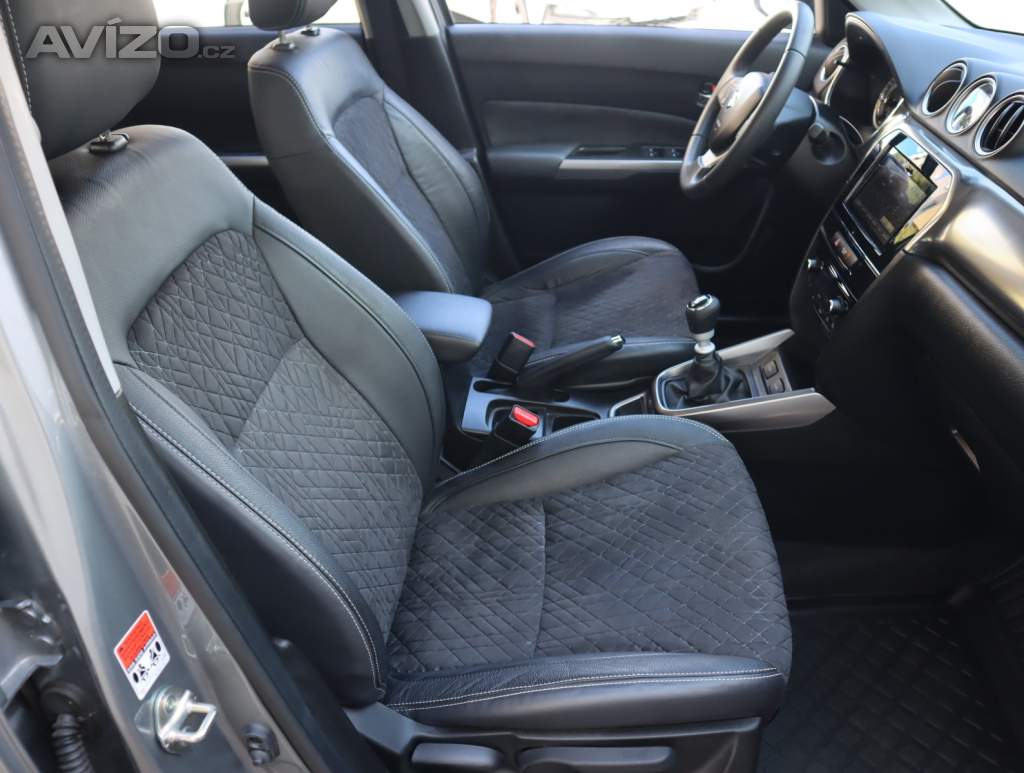 Foto inzerátu Suzuki Vitara 1.4 BoosterJet