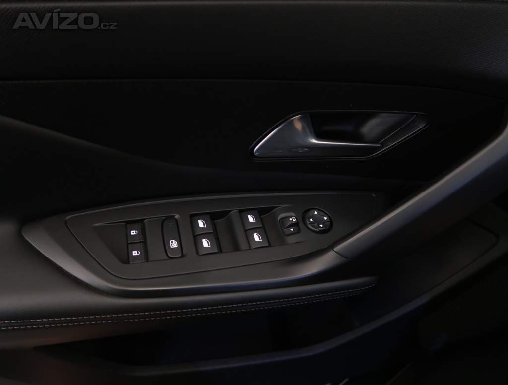 Foto inzerátu Peugeot 308 1.2 PureTech