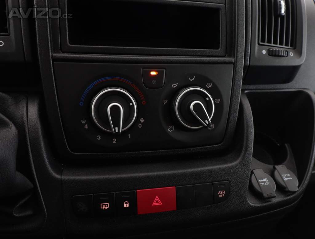 Foto inzerátu Peugeot Boxer 2.0 BlueHDi