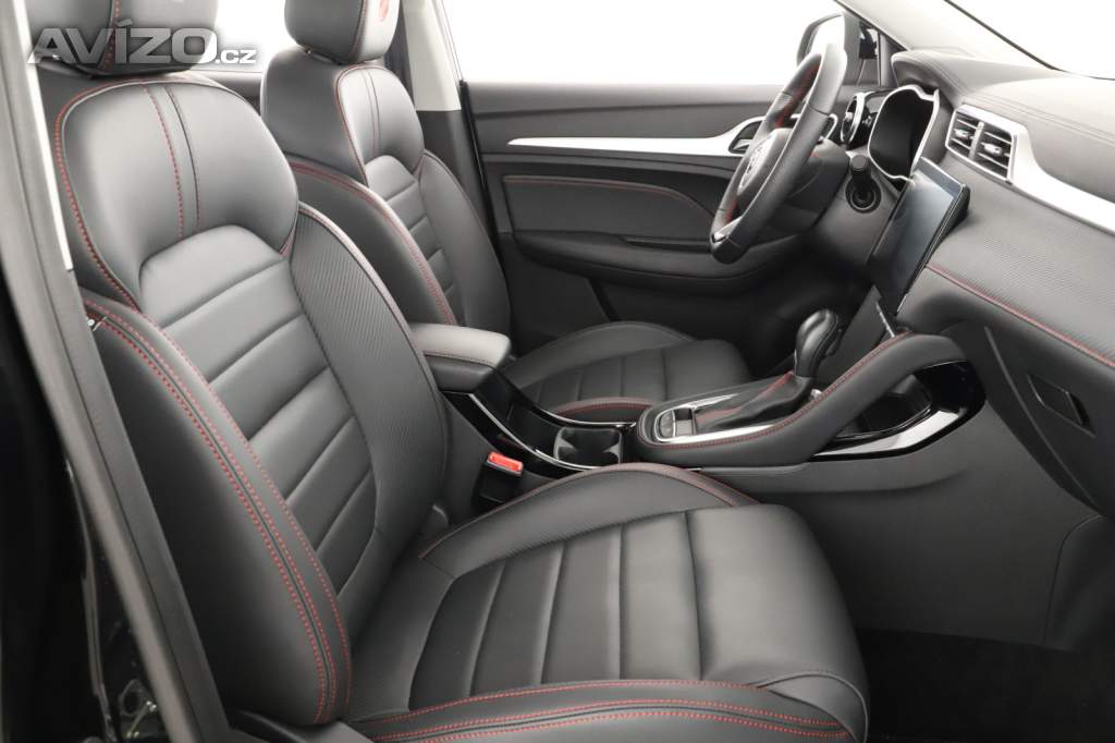 Foto inzerátu MG ZS SUV 1.0 Turbo