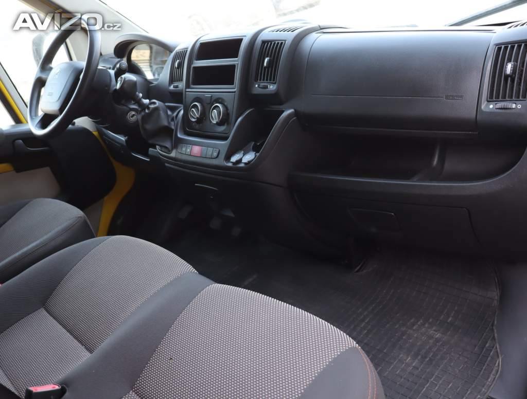 Foto inzerátu Peugeot Boxer 2.0 BlueHDi