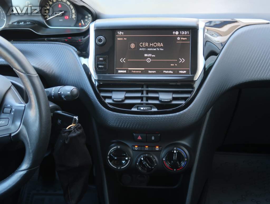 Foto inzerátu Peugeot 2008 1.2 PureTech