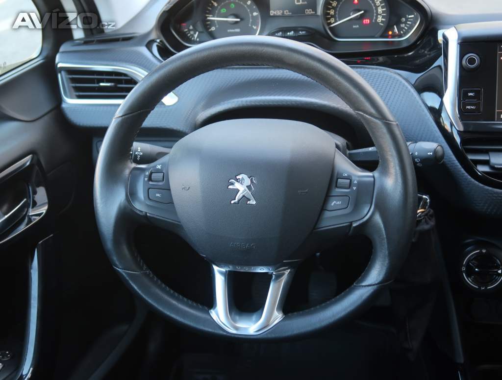 Foto inzerátu Peugeot 2008 1.2 PureTech
