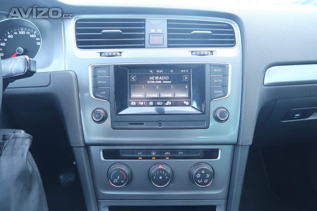 Foto inzerátu Volkswagen Golf 1.2 TSI