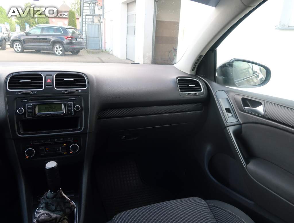 Foto inzerátu Volkswagen Golf 1.2 TSI