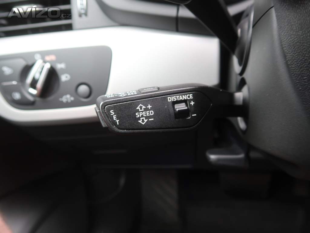 Foto inzerátu Audi A4 2.0 TDI