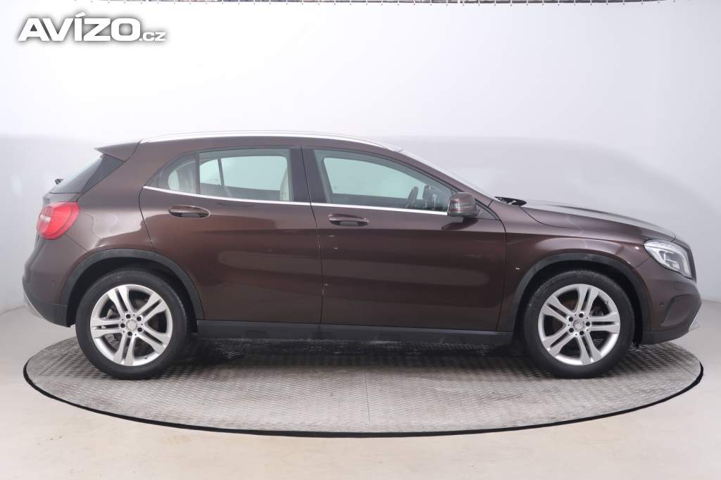 Foto inzerátu Mercedes-Benz GLA GLA 220 CDI 4MATIC