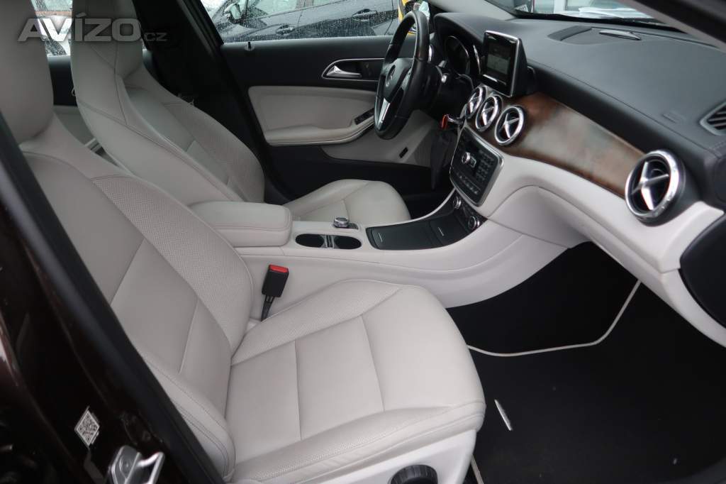 Foto inzerátu Mercedes-Benz GLA GLA 220 CDI 4MATIC