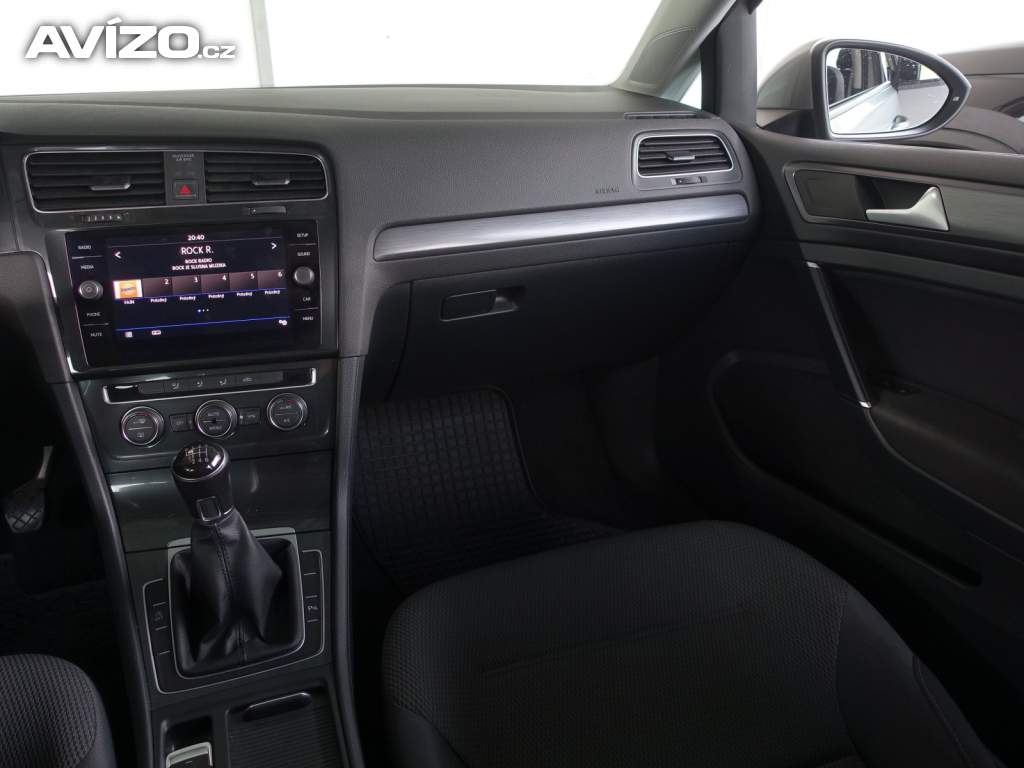 Foto inzerátu Volkswagen Golf 1.4 TSI