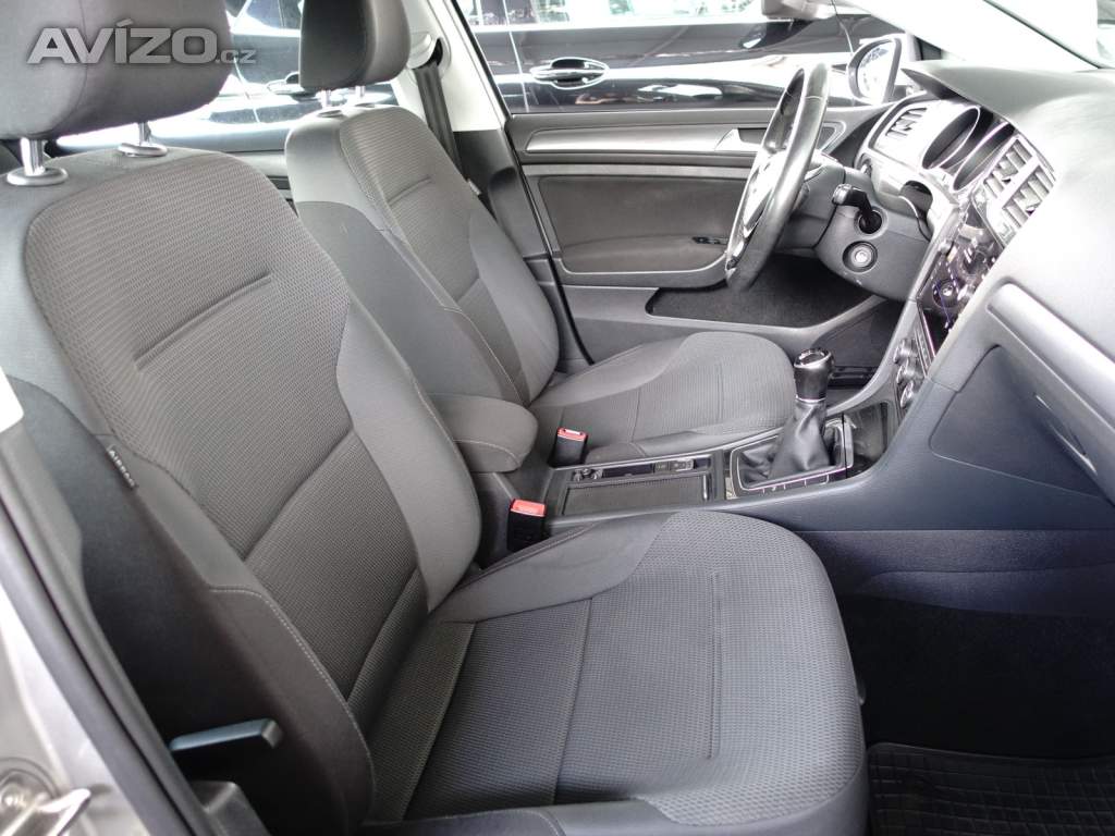 Foto inzerátu Volkswagen Golf 1.4 TSI