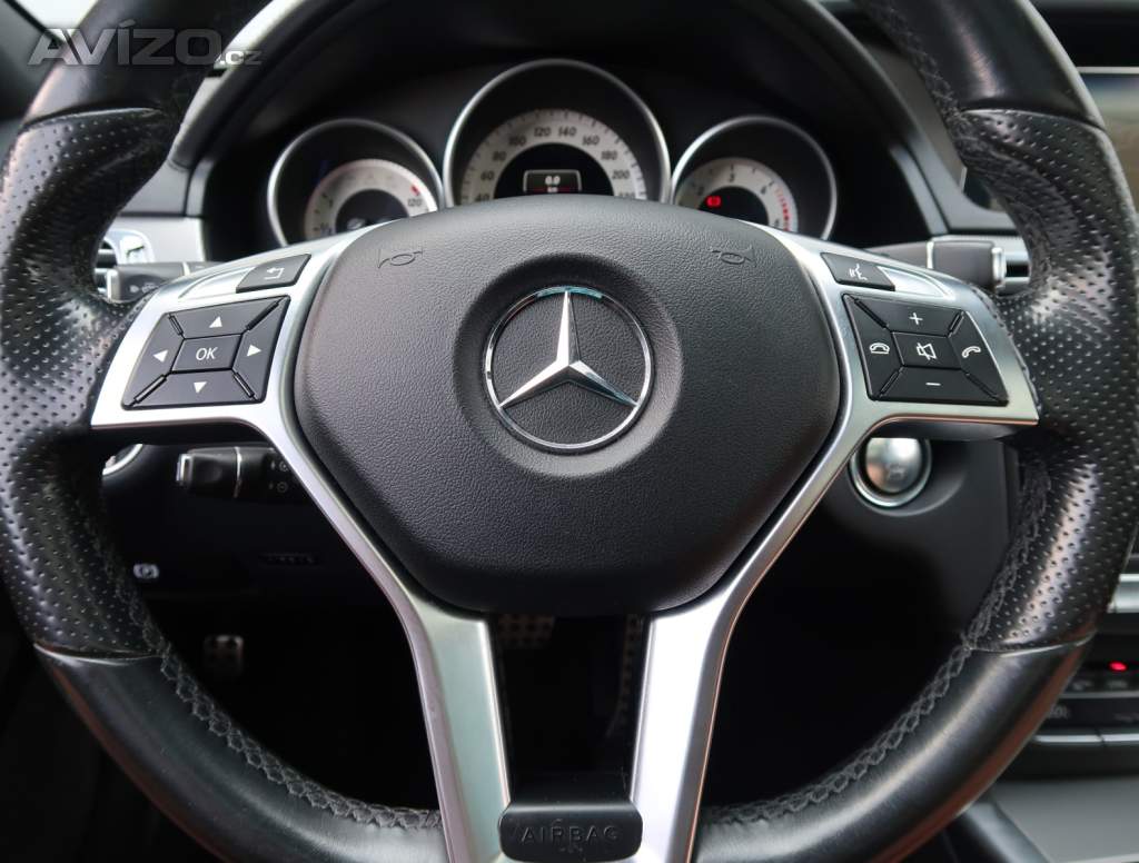 Foto inzerátu Mercedes-Benz Třídy E E 350 BlueTEC 4MATIC