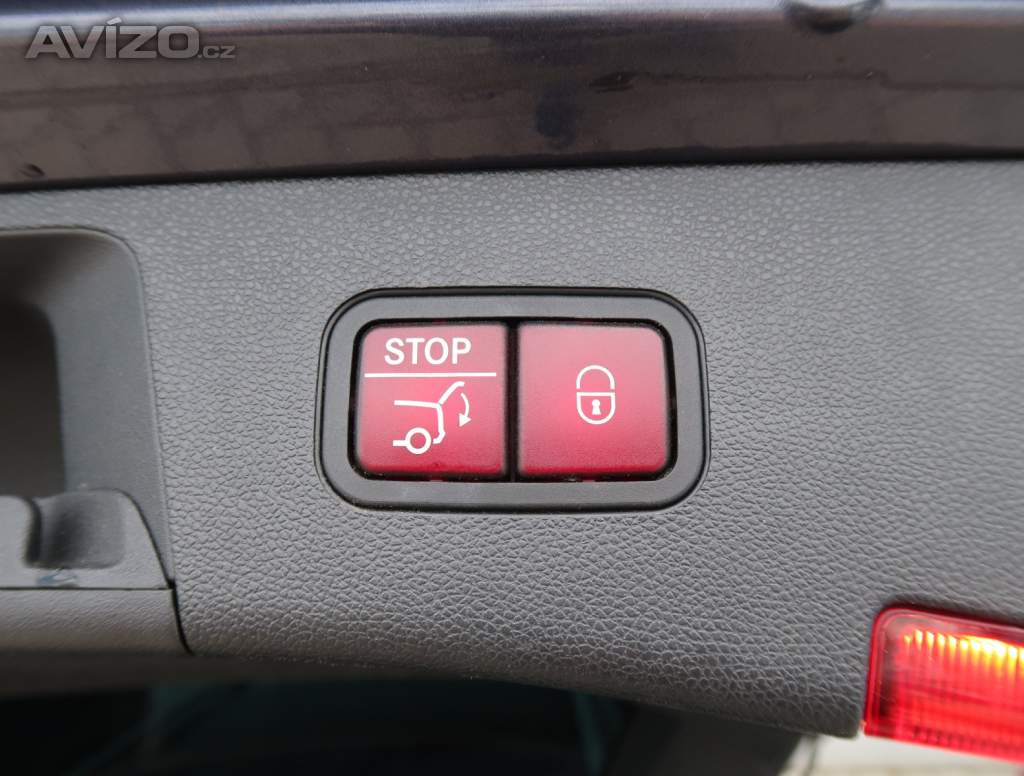 Foto inzerátu Mercedes-Benz Třídy E E 350 BlueTEC 4MATIC