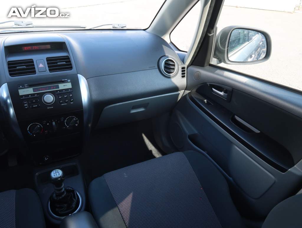 Foto inzerátu Suzuki SX4 1.6 DDiS