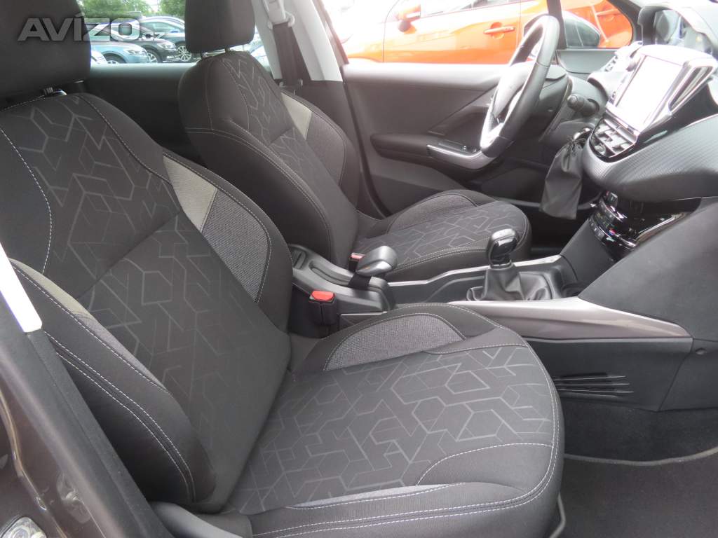 Foto inzerátu Peugeot 2008 1.2 PureTech