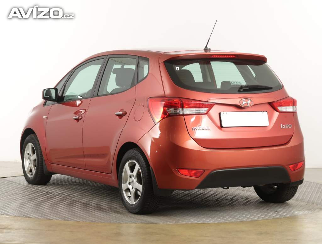 Foto inzerátu Hyundai ix20 1.6 CVVT