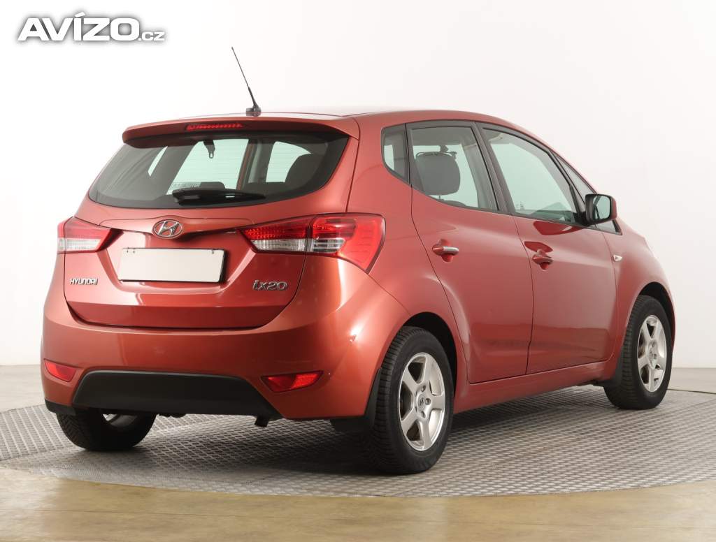 Foto inzerátu Hyundai ix20 1.6 CVVT