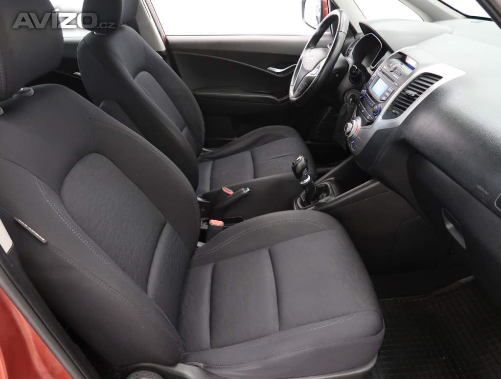 Foto inzerátu Hyundai ix20 1.6 CVVT