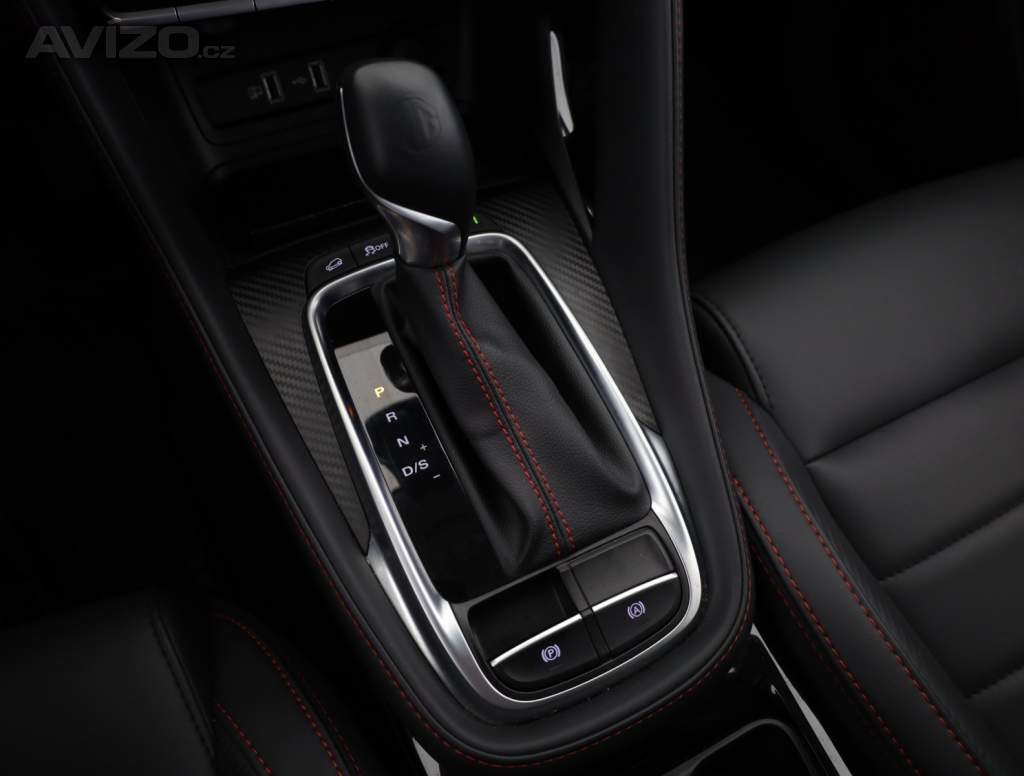 Foto inzerátu MG ZS SUV 1.0 Turbo