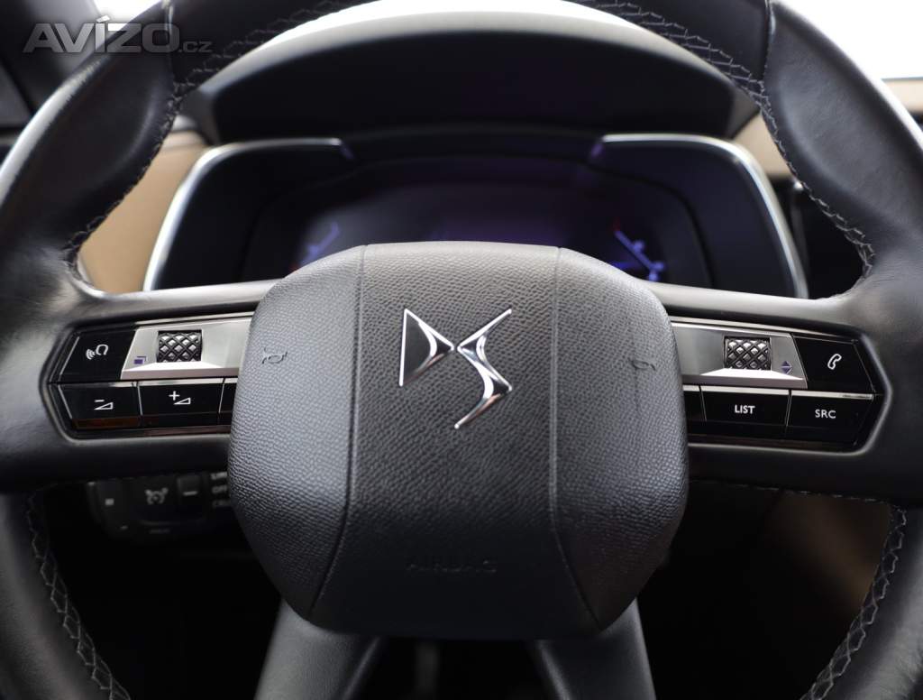 Foto inzerátu DS 7 Crossback 1.5 BlueHDI