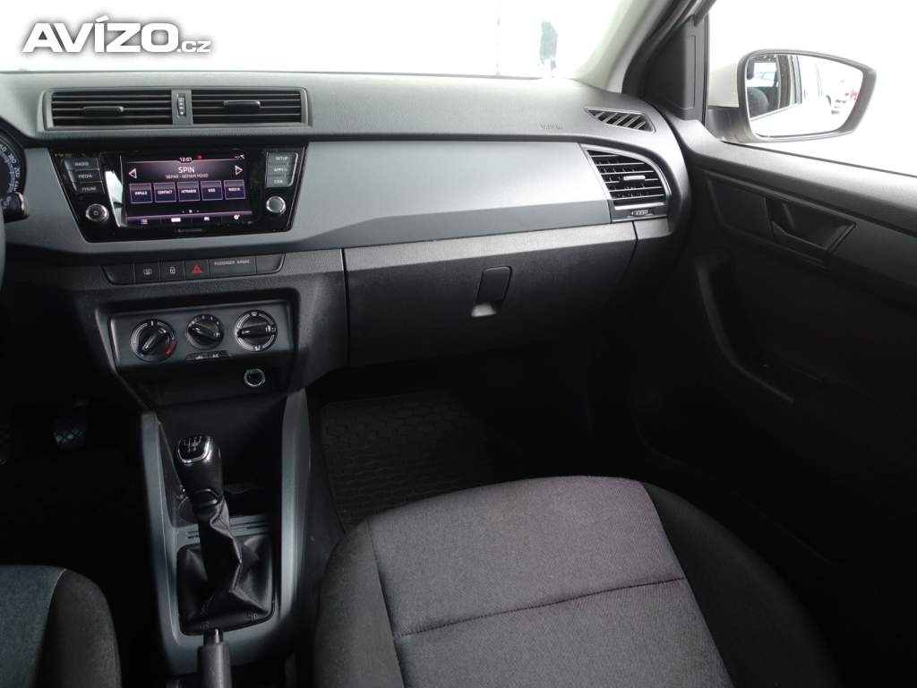 Foto inzerátu Škoda Fabia 1.0 TSI