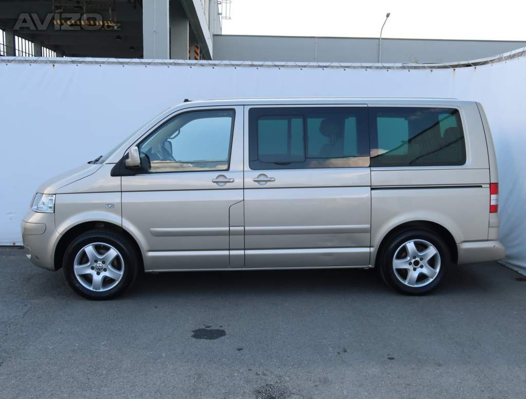 Foto inzerátu Volkswagen Multivan 2.5 TDI 4Motion