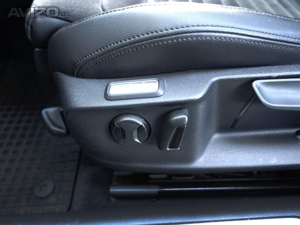 Foto inzerátu Volkswagen Passat 2.0 TDI