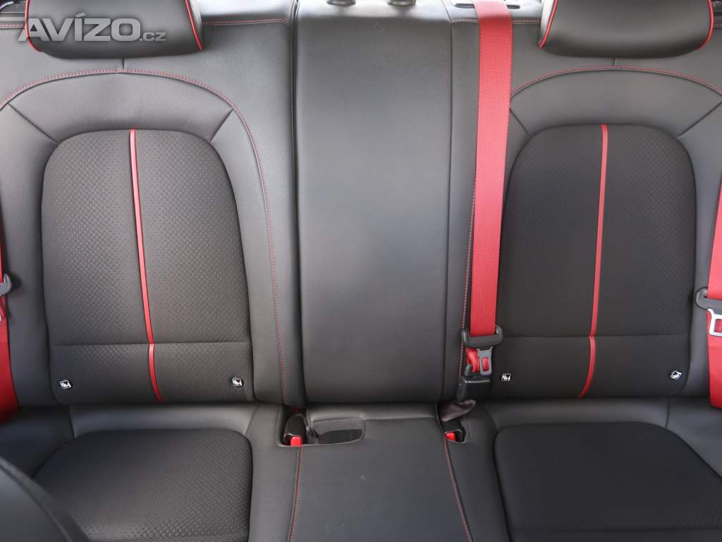 Foto inzerátu Hyundai Kona 1.6 T-GDI