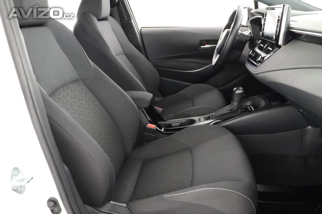 Foto inzerátu Toyota Corolla 1.8 Hybrid