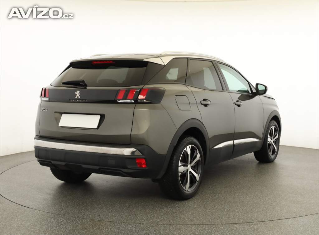 Foto inzerátu Peugeot 3008 1.2 PureTech