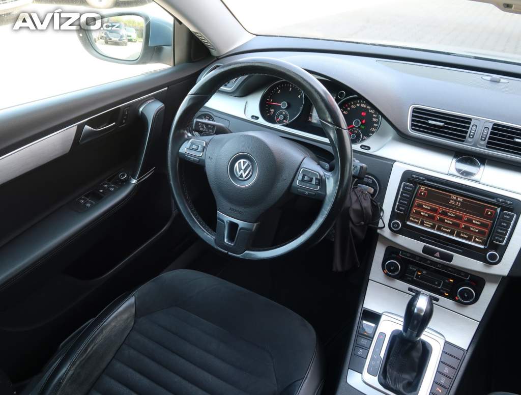 Foto inzerátu Volkswagen Passat 2.0 TDI