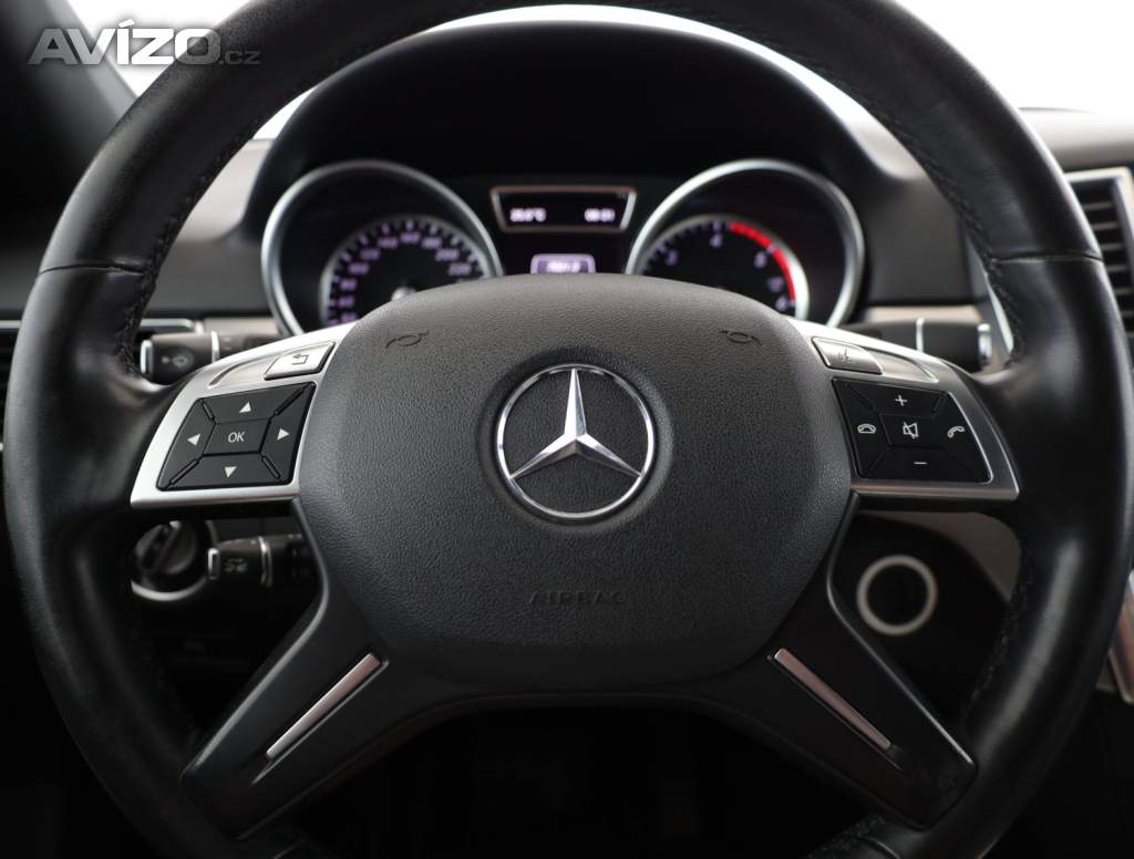 Foto inzerátu Mercedes-Benz ML ML 350 BlueTEC