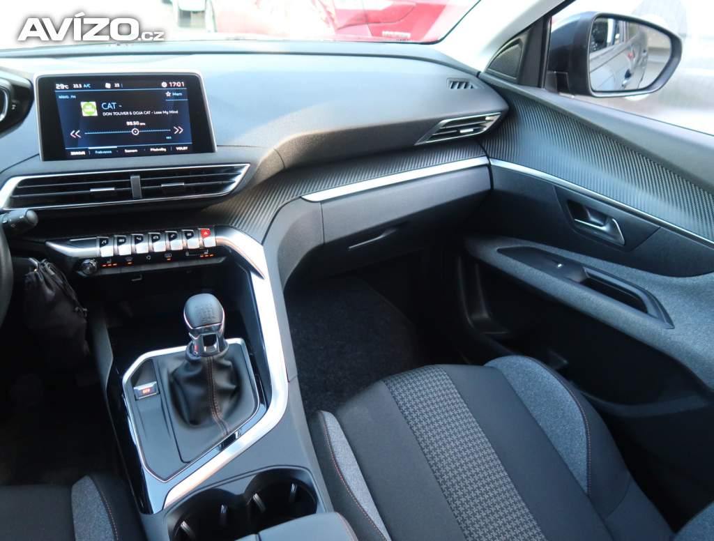 Foto inzerátu Peugeot 3008 1.2 PureTech