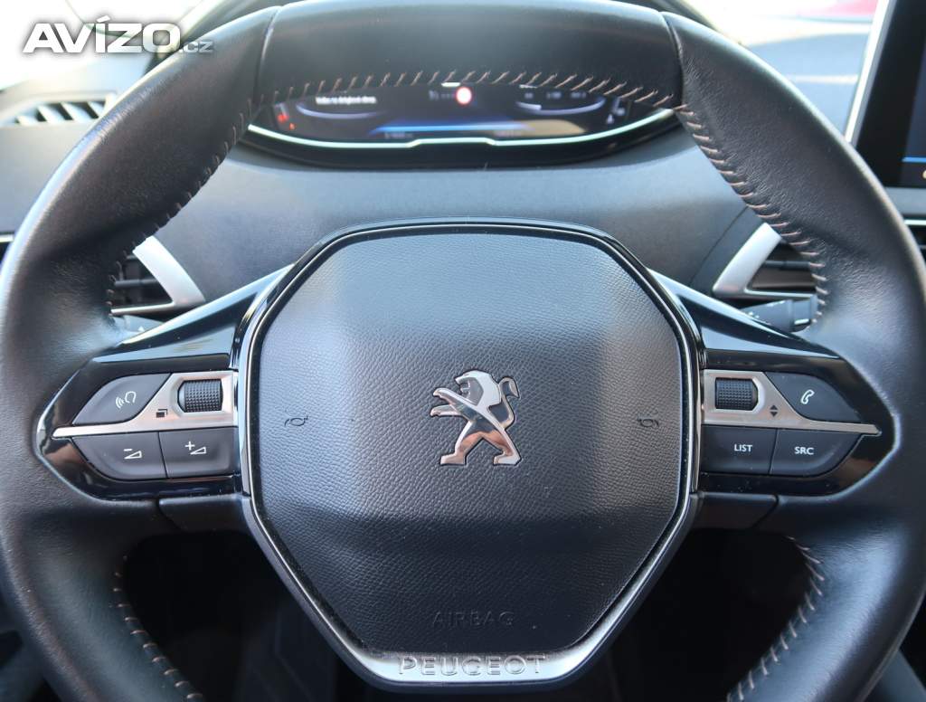 Foto inzerátu Peugeot 3008 1.2 PureTech