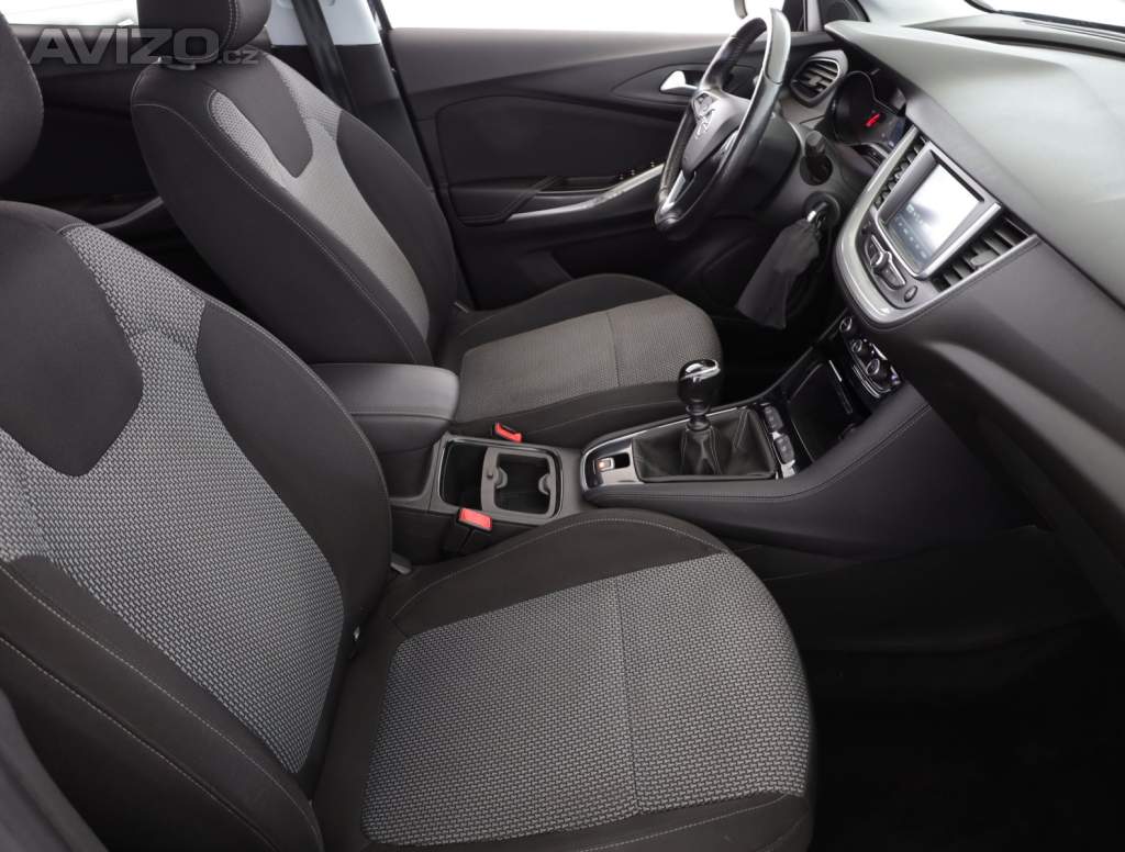 Foto inzerátu Opel Grandland 1.2 Turbo