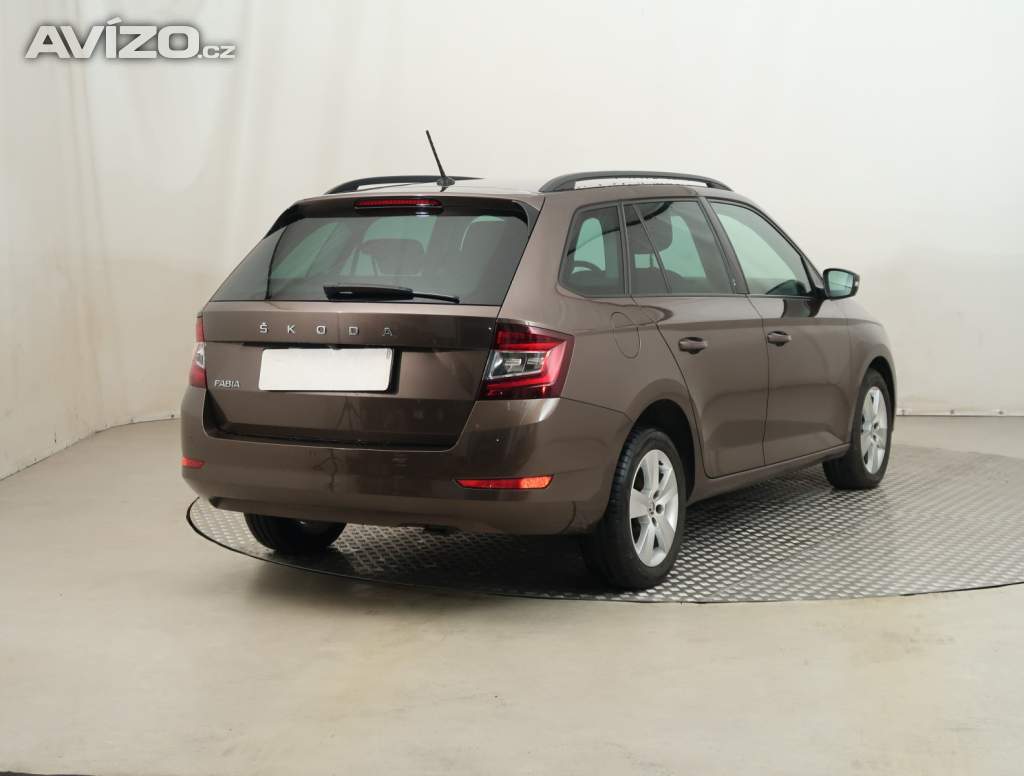 Foto inzerátu Škoda Fabia 1.0 TSI
