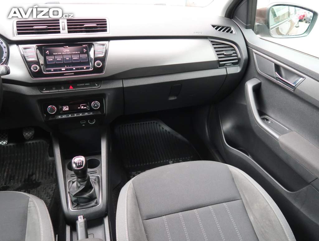 Foto inzerátu Škoda Fabia 1.0 TSI