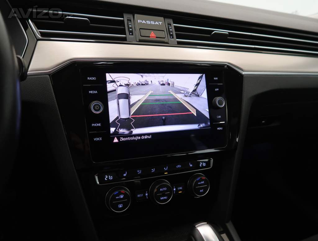 Foto inzerátu Volkswagen Passat 2.0 TSI